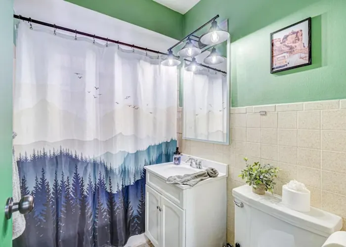 2br Near Ohare Oak Park Coffee Nook *